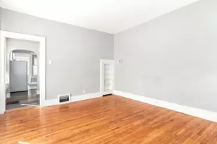 212 S Park St, Streator, IL 61364 - Photo 5