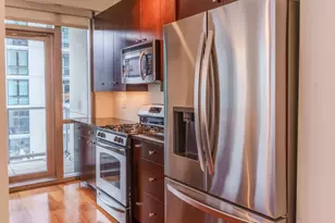123 S Green St, Chicago, IL 60607 - Photo 19