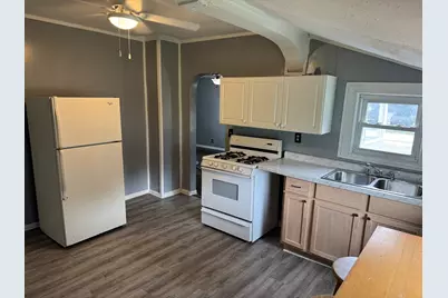 219 SW Circle Drive, Joliet, IL 60433 - Photo 7