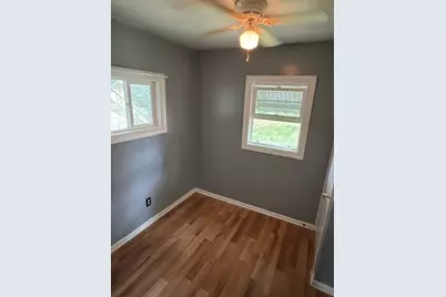 219 SW Circle Drive, Joliet, IL 60433 - Photo 11