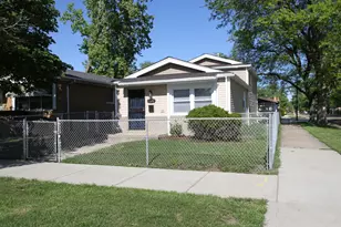 11657 S Racine Ave, Chicago, IL 60643 - Photo 1