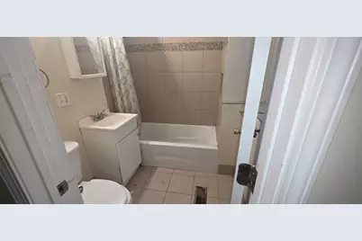 7133 S Normal Boulevard, Chicago, IL 60621 - Photo 9
