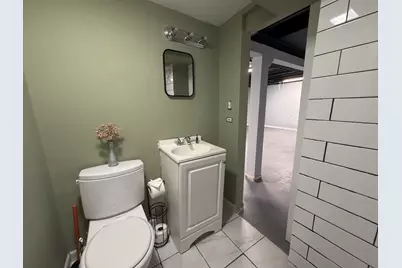 210 E Madison Street, Lombard, IL 60148 - Photo 25