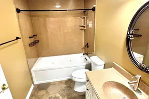 2307 Twilight Dr, Aurora, IL 60503 - Photo 21