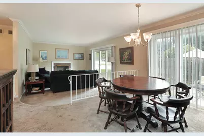 7 The Court Of Greenway, Northbrook, IL 60062 - Photo 3