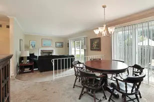 7 The Ct Of Greenway, Northbrook, IL 60062 - Photo 3