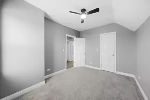 7240 S Lafayette Ave, Chicago, IL 60621 - Photo 11