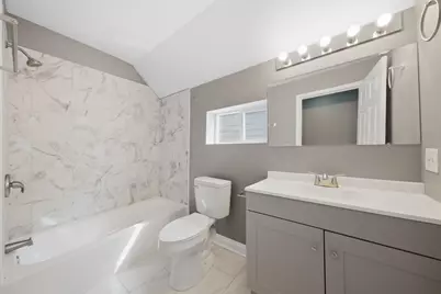 7240 S Lafayette Avenue, Chicago, IL 60621 - Photo 17