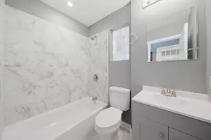 7240 S Lafayette Ave, Chicago, IL 60621 - Photo 23
