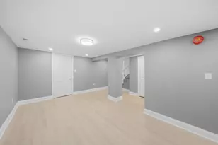7240 S Lafayette Ave, Chicago, IL 60621 - Photo 21