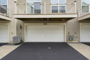 282 Lionel Dr, Grayslake, IL 60030 - Photo 5