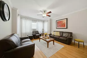 3634 N Troy St, Chicago, IL 60618 - Photo 7