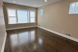 12538 S Wentworth Ave, Chicago, IL 60628 - Photo 3