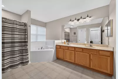 1481 Farmstead Lane, Dekalb, IL 60115 - Photo 39