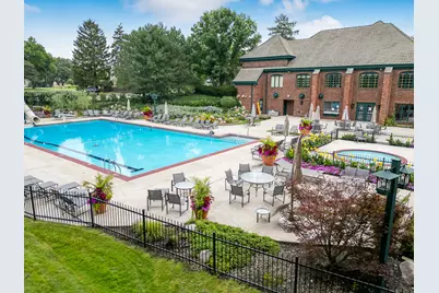 1711 Midwest Club Parkway, Oak Brook, IL 60523 - Photo 13