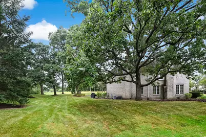 1711 Midwest Club Parkway, Oak Brook, IL 60523 - Photo 7