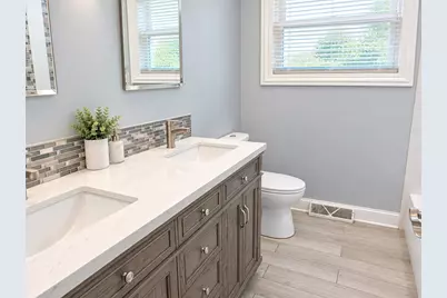 15739 Ingleside Avenue, Dolton, IL 60419 - Photo 7