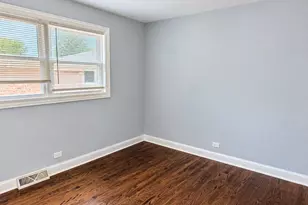 15739 Ingleside Ave, Dolton, IL 60419 - Photo 5