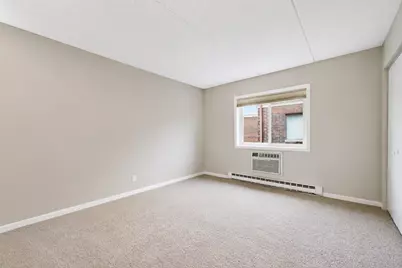 940 N Rohlwing Road #201A, Addison, IL 60101 - Photo 11