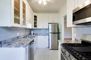 5421 S Dorchester Ave, Chicago, IL 60615 - Photo 9
