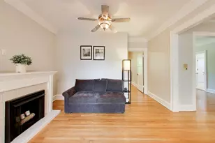 5421 S Dorchester Ave, Chicago, IL 60615 - Photo 5