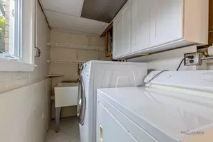 216 Valley View Ct, Wilmette, IL 60091 - Photo 23