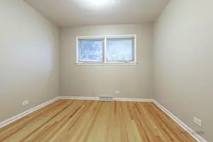 216 Valley View Ct, Wilmette, IL 60091 - Photo 15