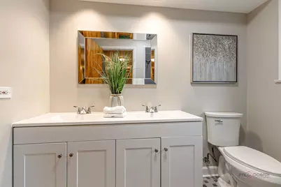 216 Valley View Court, Wilmette, IL 60091 - Photo 17