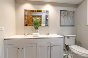 216 Valley View Ct, Wilmette, IL 60091 - Photo 17