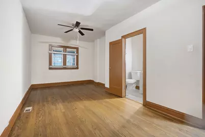 8035 S Oglesby Avenue, Chicago, IL 60617 - Photo 11