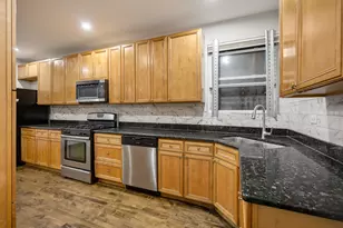 8035 S Oglesby Ave, Chicago, IL 60617 - Photo 7