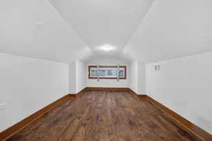 8035 S Oglesby Ave, Chicago, IL 60617 - Photo 15