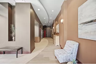 801 Village Center Drive #202, Burr Ridge, IL 60527 - Photo 3
