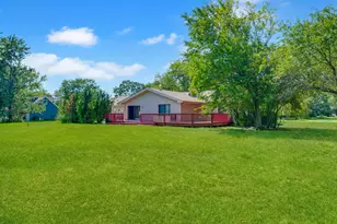 2226 Shannondale Rd, Libertyville, IL 60048 - Photo 25