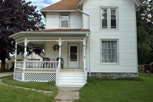 12114 Bigelow Ave, Hebron, IL 60034 - Photo 1