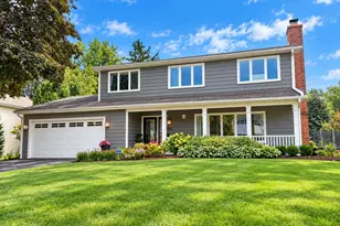 26W355 Blackhawk Dr, Wheaton, IL 60189 - Photo 1