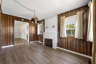 17606 Burnham Ave, Lansing, IL 60438 - Photo 15