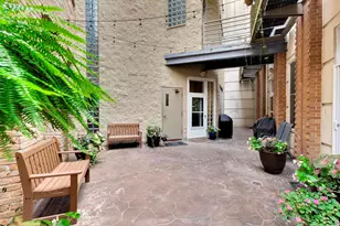1235 W George St, Chicago, IL 60657 - Photo 3
