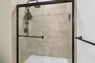 195 N Hickory Ave, Arlington Heights, IL 60004 - Photo 13