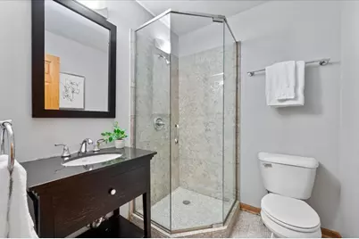 1930 W Wolfram Street, Chicago, IL 60657 - Photo 7