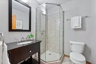 1930 W Wolfram St, Chicago, IL 60657 - Photo 7