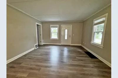 402 S 13th Avenue, Saint Charles, IL 60174 - Photo 9