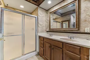 209 Le Moyne Pkwy, Oak Park, IL 60302 - Photo 19