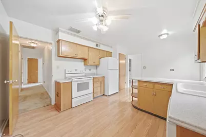 500 Skyline Drive, Fox River Grove, IL 60021 - Photo 15
