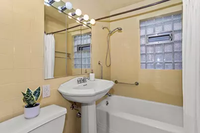 327 E 82nd Street, Chicago, IL 60619 - Photo 11