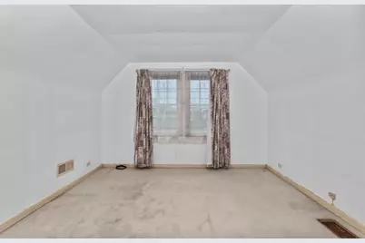 327 E 82nd Street, Chicago, IL 60619 - Photo 7