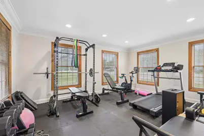 4215 Kirchoff Road, Rolling Meadows, IL 60008 - Photo 13
