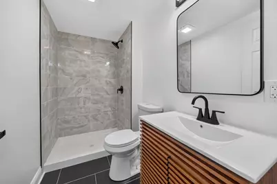 9138 S Perry Avenue, Chicago, IL 60620 - Photo 13