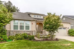 637 Insull Dr, Vernon Hills, IL 60061 - Photo 1