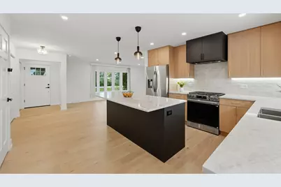 8607 W Main Street, Downers Grove, IL 60516 - Photo 3